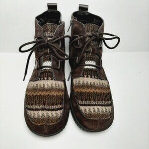AEROSOLES / Umpire Boho Platform Ankle Boot Fair Isle Brown Suede Bootie Sz 9